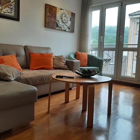 Atico La Plaza Apartment Arriondas Exterior photo