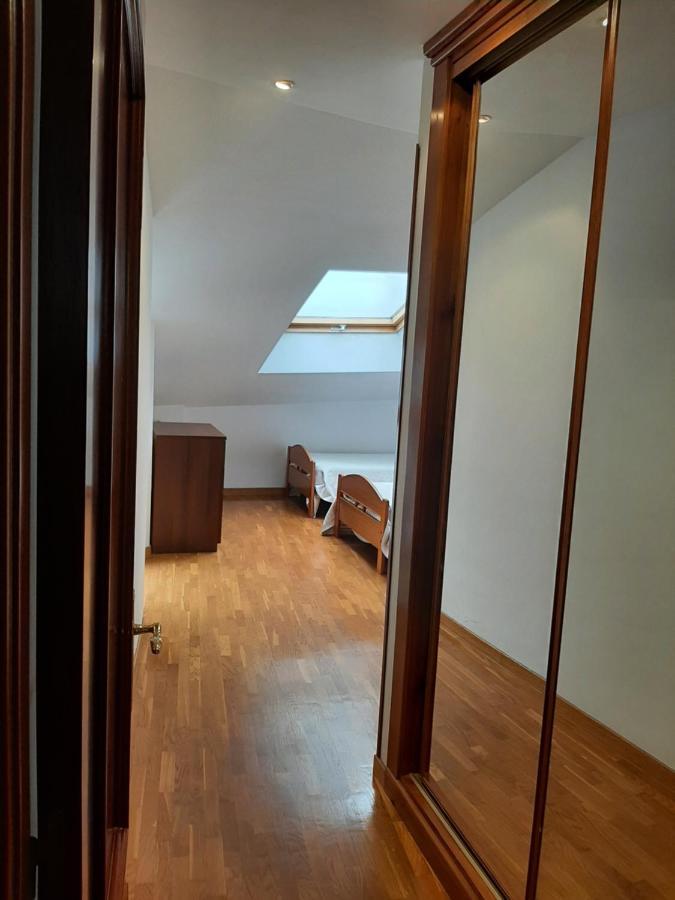 Atico La Plaza Apartment Arriondas Exterior photo